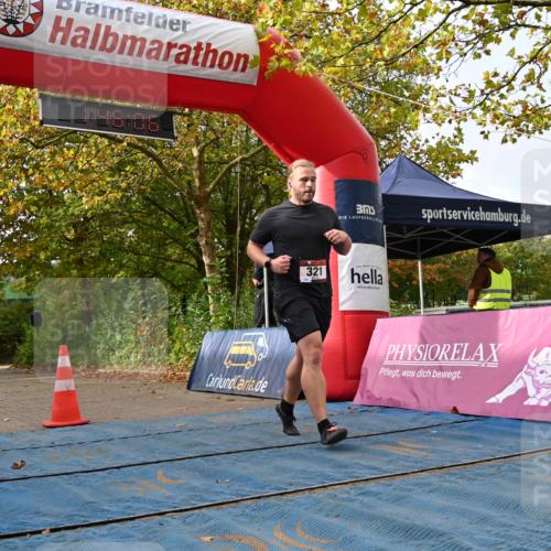 11.10.2026 - Bramfelder Halbmarathon 2026 J. Mangold http://msf.ph/oto/10830433 11.10.2026 11:16:05 Laufen 321, 725 meine-sportfotos.de