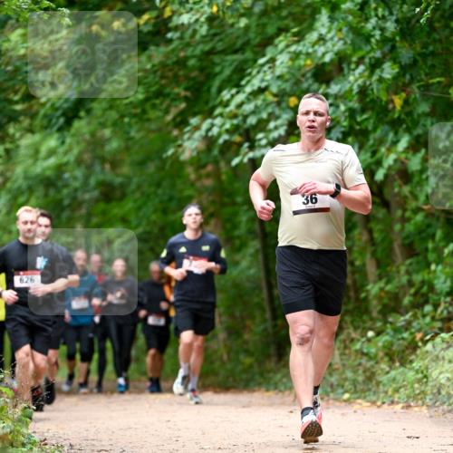 11.10.2026 - Bramfelder Halbmarathon 2026 Dr. Thomas Lammeyer http://msf.ph/oto/10830452 11.10.2026 11:13:26 Laufen 626, 36 meine-sportfotos.de
