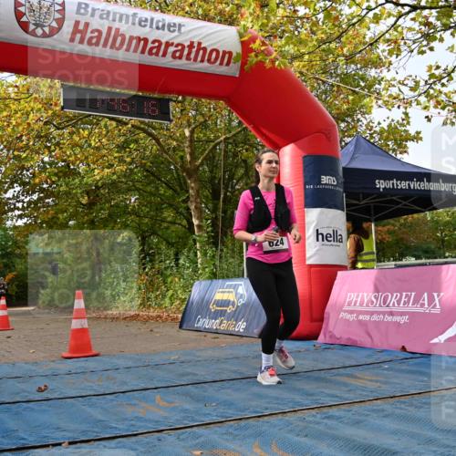 11.10.2026 - Bramfelder Halbmarathon 2026 J. Mangold http://msf.ph/oto/10830456 11.10.2026 11:16:15 Laufen 624 meine-sportfotos.de
