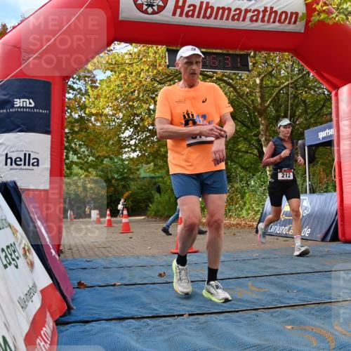 11.10.2026 - Bramfelder Halbmarathon 2026 J. Mangold http://msf.ph/oto/10830492 11.10.2026 11:16:30 Laufen 212, 358, 811 meine-sportfotos.de