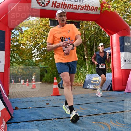 11.10.2026 - Bramfelder Halbmarathon 2026 J. Mangold http://msf.ph/oto/10830494 11.10.2026 11:16:30 Laufen 212, 358, 811 meine-sportfotos.de