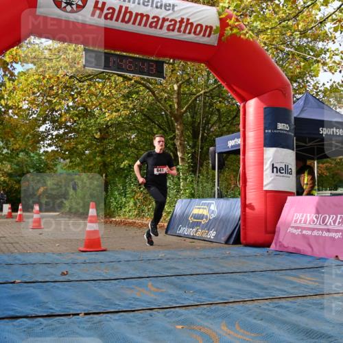 11.10.2026 - Bramfelder Halbmarathon 2026 J. Mangold http://msf.ph/oto/10830501 11.10.2026 11:16:42 Laufen 641 meine-sportfotos.de