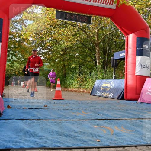 11.10.2026 - Bramfelder Halbmarathon 2026 J. Mangold http://msf.ph/oto/10830509 11.10.2026 11:16:59 Laufen 171, 460, 530 meine-sportfotos.de