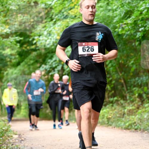 11.10.2026 - Bramfelder Halbmarathon 2026 Dr. Thomas Lammeyer http://msf.ph/oto/10830539 11.10.2026 11:13:32 Laufen 626 meine-sportfotos.de