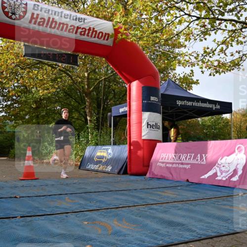 11.10.2026 - Bramfelder Halbmarathon 2026 J. Mangold http://msf.ph/oto/10830574 11.10.2026 11:17:20 Laufen 372 meine-sportfotos.de