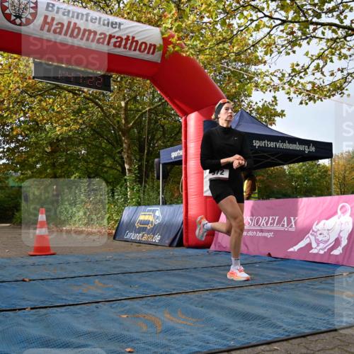 11.10.2026 - Bramfelder Halbmarathon 2026 J. Mangold http://msf.ph/oto/10830582 11.10.2026 11:17:21 Laufen 372 meine-sportfotos.de