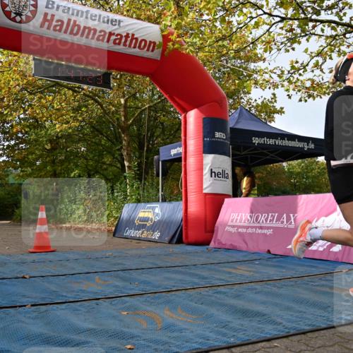 11.10.2026 - Bramfelder Halbmarathon 2026 J. Mangold http://msf.ph/oto/10830587 11.10.2026 11:17:21 Laufen 372 meine-sportfotos.de