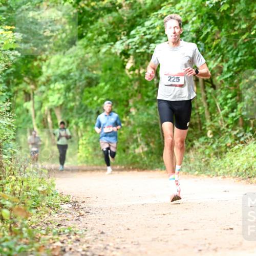11.10.2026 - Bramfelder Halbmarathon 2026 Dr. Thomas Lammeyer http://msf.ph/oto/10830845 11.10.2026 11:14:36 Laufen 225 meine-sportfotos.de