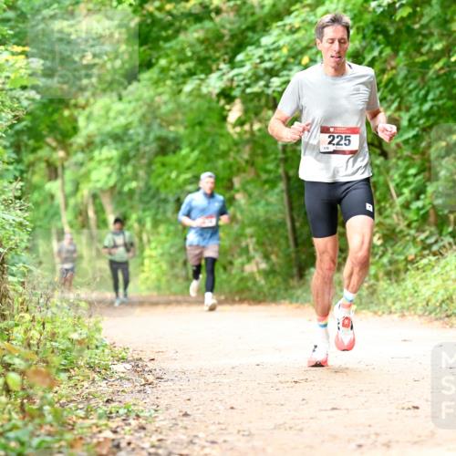 11.10.2026 - Bramfelder Halbmarathon 2026 Dr. Thomas Lammeyer http://msf.ph/oto/10830849 11.10.2026 11:14:36 Laufen 225 meine-sportfotos.de