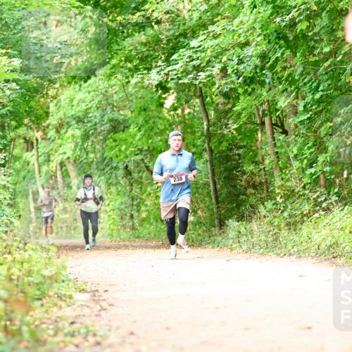 11.10.2026 - Bramfelder Halbmarathon 2026 Dr. Thomas Lammeyer http://msf.ph/oto/10830867 11.10.2026 11:14:38 Laufen 238 meine-sportfotos.de