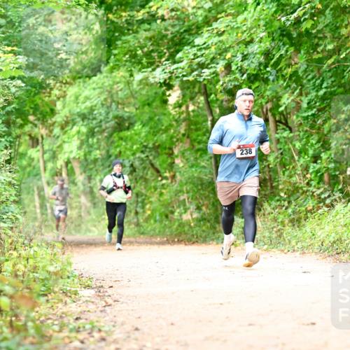 11.10.2026 - Bramfelder Halbmarathon 2026 Dr. Thomas Lammeyer http://msf.ph/oto/10830891 11.10.2026 11:14:39 Laufen 238 meine-sportfotos.de