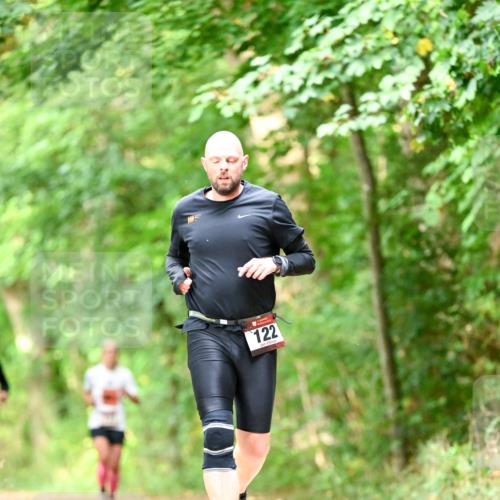 11.10.2026 - Bramfelder Halbmarathon 2026 Dr. Thomas Lammeyer http://msf.ph/oto/10831015 11.10.2026 11:15:06 Laufen 122 meine-sportfotos.de