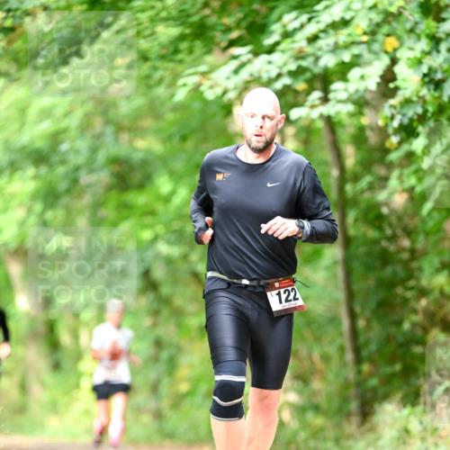 11.10.2026 - Bramfelder Halbmarathon 2026 Dr. Thomas Lammeyer http://msf.ph/oto/10831019 11.10.2026 11:15:06 Laufen 122 meine-sportfotos.de