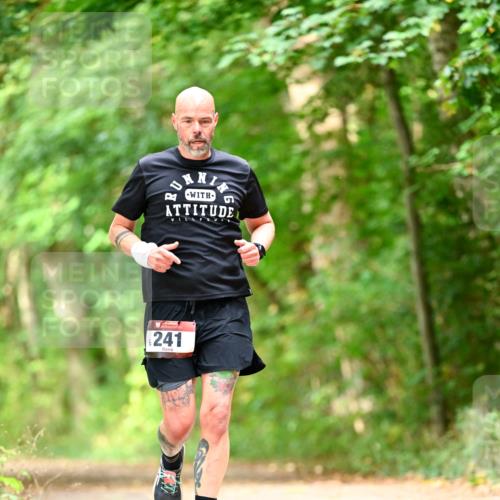 11.10.2026 - Bramfelder Halbmarathon 2026 Dr. Thomas Lammeyer http://msf.ph/oto/10831138 11.10.2026 11:15:26 Laufen 241 meine-sportfotos.de