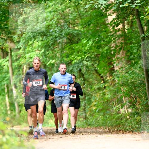 11.10.2026 - Bramfelder Halbmarathon 2026 Dr. Thomas Lammeyer http://msf.ph/oto/10831163 11.10.2026 11:15:36 Laufen 752, 719, 110 meine-sportfotos.de