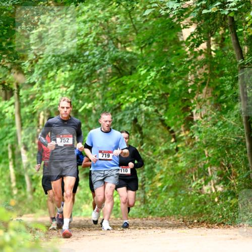 11.10.2026 - Bramfelder Halbmarathon 2026 Dr. Thomas Lammeyer http://msf.ph/oto/10831165 11.10.2026 11:15:36 Laufen 752, 719, 110 meine-sportfotos.de