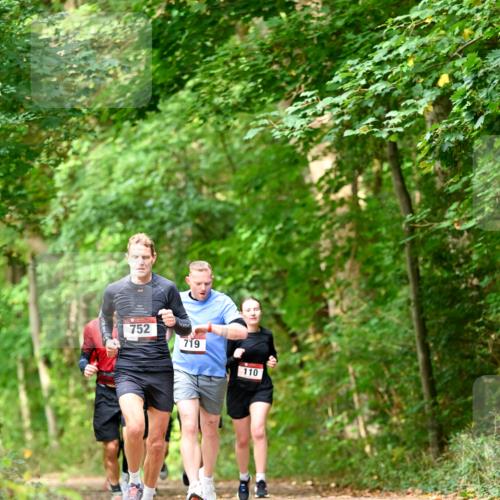 11.10.2026 - Bramfelder Halbmarathon 2026 Dr. Thomas Lammeyer http://msf.ph/oto/10831186 11.10.2026 11:15:38 Laufen 752, 719, 110 meine-sportfotos.de