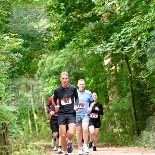 11.10.2026 - Bramfelder Halbmarathon 2026 Dr. Thomas Lammeyer http://msf.ph/oto/10831196 11.10.2026 11:15:39 Laufen 752, 719, 110 meine-sportfotos.de