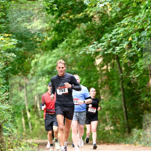 11.10.2026 - Bramfelder Halbmarathon 2026 Dr. Thomas Lammeyer http://msf.ph/oto/10831202 11.10.2026 11:15:39 Laufen 752, 19, 110 meine-sportfotos.de
