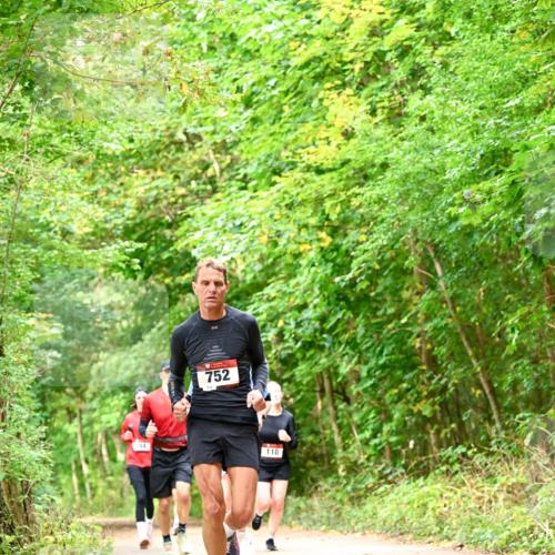 11.10.2026 - Bramfelder Halbmarathon 2026 Dr. Thomas Lammeyer http://msf.ph/oto/10831232 11.10.2026 11:15:42 Laufen 752, 44, 110 meine-sportfotos.de
