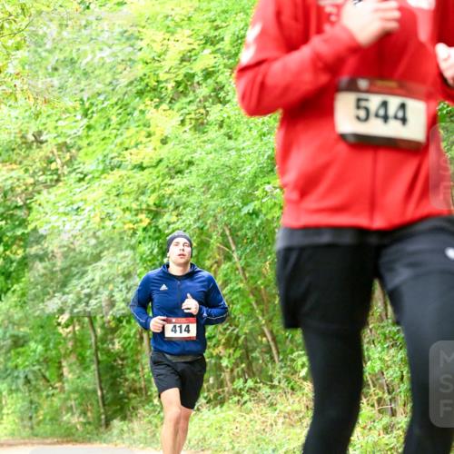 11.10.2026 - Bramfelder Halbmarathon 2026 Dr. Thomas Lammeyer http://msf.ph/oto/10831294 11.10.2026 11:15:47 Laufen 414, 544 meine-sportfotos.de