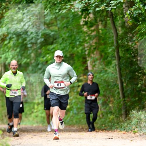 11.10.2026 - Bramfelder Halbmarathon 2026 Dr. Thomas Lammeyer http://msf.ph/oto/10831380 11.10.2026 11:16:11 Laufen 748, 67 meine-sportfotos.de