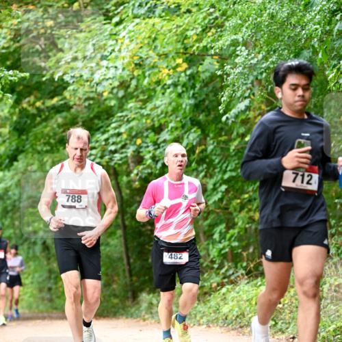 11.10.2026 - Bramfelder Halbmarathon 2026 Dr. Thomas Lammeyer http://msf.ph/oto/10831486 11.10.2026 11:16:20 Laufen 788, 245, 482, 712 meine-sportfotos.de