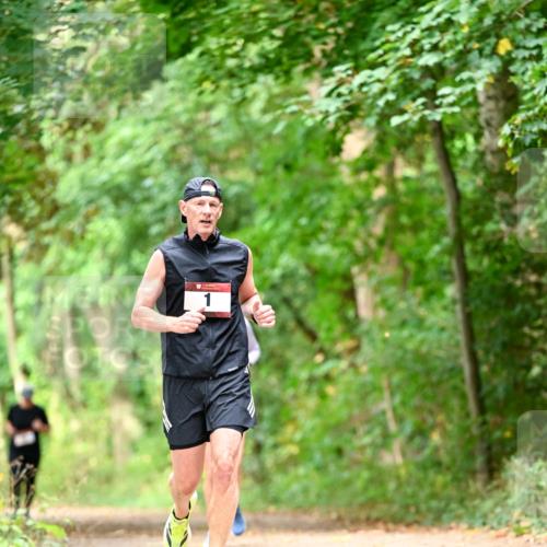 11.10.2026 - Bramfelder Halbmarathon 2026 Dr. Thomas Lammeyer http://msf.ph/oto/10831505 11.10.2026 11:16:23 Laufen  meine-sportfotos.de