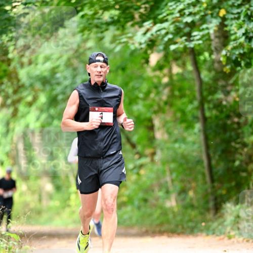 11.10.2026 - Bramfelder Halbmarathon 2026 Dr. Thomas Lammeyer http://msf.ph/oto/10831516 11.10.2026 11:16:24 Laufen  meine-sportfotos.de