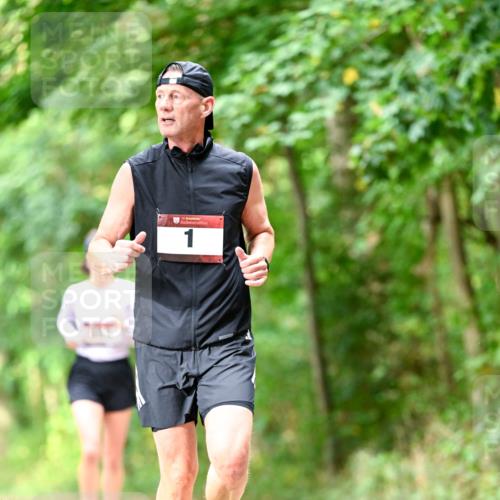 11.10.2026 - Bramfelder Halbmarathon 2026 Dr. Thomas Lammeyer http://msf.ph/oto/10831531 11.10.2026 11:16:25 Laufen 35, 1 meine-sportfotos.de
