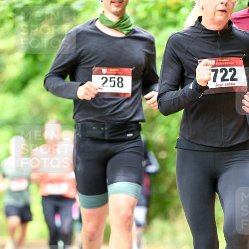 11.10.2026 - Bramfelder Halbmarathon 2026 Dr. Thomas Lammeyer http://msf.ph/oto/10831865 11.10.2026 11:17:23 Laufen 258, 35, 722 meine-sportfotos.de