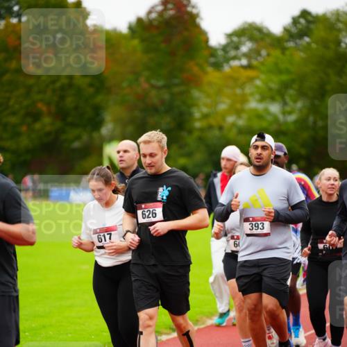 11.10.2026 - Bramfelder Halbmarathon 2026 LAZAROV Photography http://msf.ph/oto/10837694 11.10.2026 09:34:30 Laufen 617, 626, 393 meine-sportfotos.de