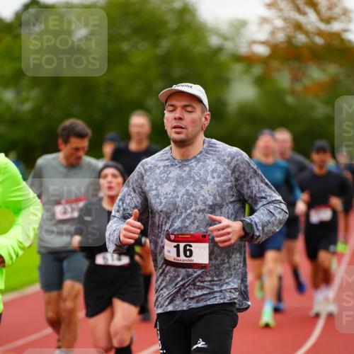 11.10.2026 - Bramfelder Halbmarathon 2026 LAZAROV Photography http://msf.ph/oto/10837724 11.10.2026 09:34:39 Laufen 64, 16 meine-sportfotos.de