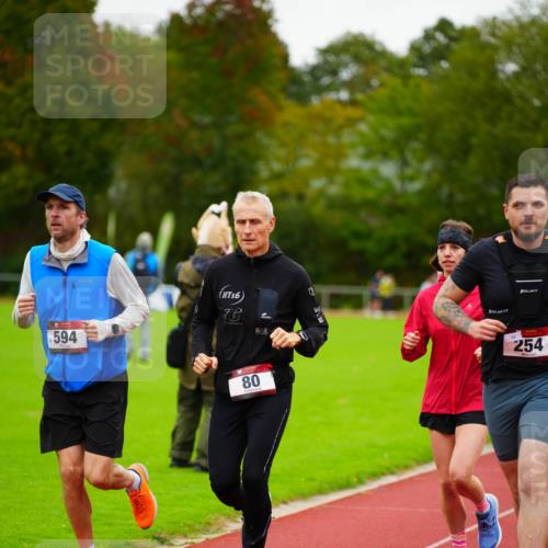 11.10.2026 - Bramfelder Halbmarathon 2026 LAZAROV Photography http://msf.ph/oto/10837858 11.10.2026 09:35:14 Laufen 594, 16, 80, 254 meine-sportfotos.de