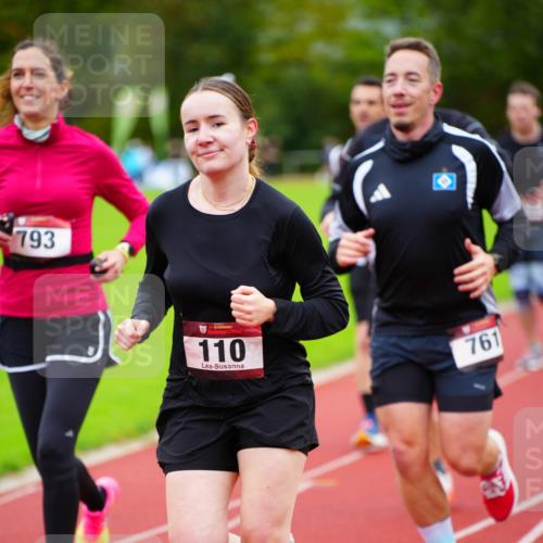 11.10.2026 - Bramfelder Halbmarathon 2026 LAZAROV Photography http://msf.ph/oto/10837926 11.10.2026 09:35:28 Laufen 793, 35, 110, 761 meine-sportfotos.de