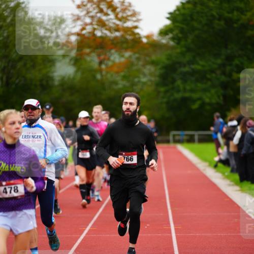 11.10.2026 - Bramfelder Halbmarathon 2026 LAZAROV Photography http://msf.ph/oto/10837954 11.10.2026 09:35:39 Laufen 478, 766 meine-sportfotos.de
