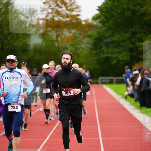 11.10.2026 - Bramfelder Halbmarathon 2026 LAZAROV Photography http://msf.ph/oto/10837958 11.10.2026 09:35:39 Laufen 780, 93, 766 meine-sportfotos.de