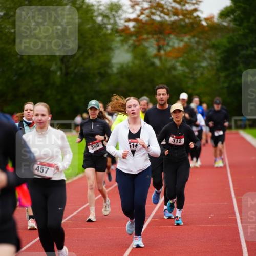 11.10.2026 - Bramfelder Halbmarathon 2026 LAZAROV Photography http://msf.ph/oto/10838122 11.10.2026 09:36:17 Laufen 457, 356, 616, 312 meine-sportfotos.de