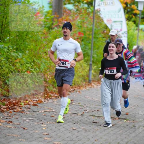 11.10.2026 - Bramfelder Halbmarathon 2026 LAZAROV Photography http://msf.ph/oto/10838531 11.10.2026 10:09:16 Laufen 784, 783 meine-sportfotos.de