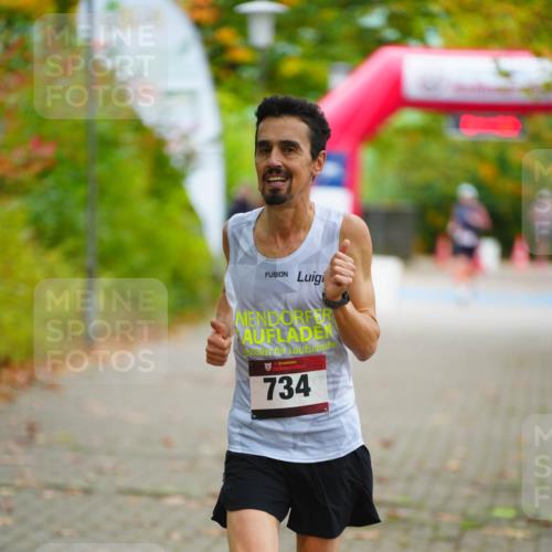 11.10.2026 - Bramfelder Halbmarathon 2026 LAZAROV Photography http://msf.ph/oto/10838597 11.10.2026 10:11:30 Laufen 734 meine-sportfotos.de