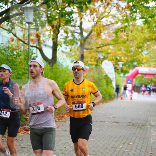 11.10.2026 - Bramfelder Halbmarathon 2026 LAZAROV Photography http://msf.ph/oto/10838617 11.10.2026 10:11:47 Laufen 212, 376, 580 meine-sportfotos.de
