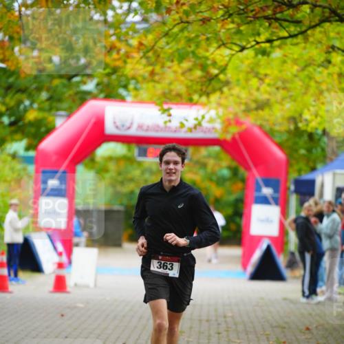 11.10.2026 - Bramfelder Halbmarathon 2026 LAZAROV Photography http://msf.ph/oto/10838629 11.10.2026 10:16:50 Laufen 363 meine-sportfotos.de