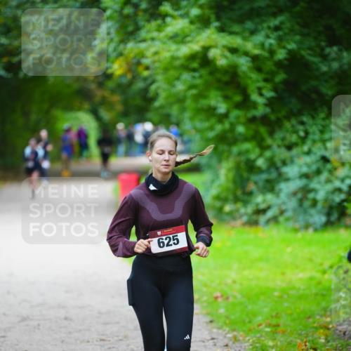 11.10.2026 - Bramfelder Halbmarathon 2026 LAZAROV Photography http://msf.ph/oto/10838731 11.10.2026 10:38:39 Laufen 625 meine-sportfotos.de