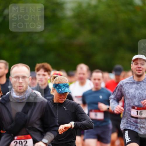 11.10.2026 - Bramfelder Halbmarathon 2026 LAZAROV Photography http://msf.ph/oto/10839881 11.10.2026 09:30:47 Laufen 292, 16 meine-sportfotos.de