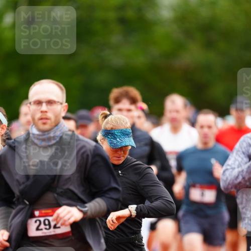 11.10.2026 - Bramfelder Halbmarathon 2026 LAZAROV Photography http://msf.ph/oto/10839882 11.10.2026 09:30:48 Laufen 292 meine-sportfotos.de
