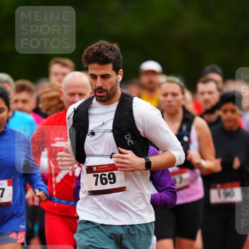 11.10.2026 - Bramfelder Halbmarathon 2026 LAZAROV Photography http://msf.ph/oto/10839943 11.10.2026 09:31:16 Laufen 7, 35, 769, 188 meine-sportfotos.de