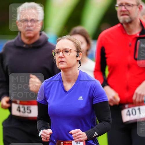 11.10.2026 - Bramfelder Halbmarathon 2026 LAZAROV Photography http://msf.ph/oto/10839977 11.10.2026 09:31:36 Laufen 435, 35, 290, 157, 401 meine-sportfotos.de