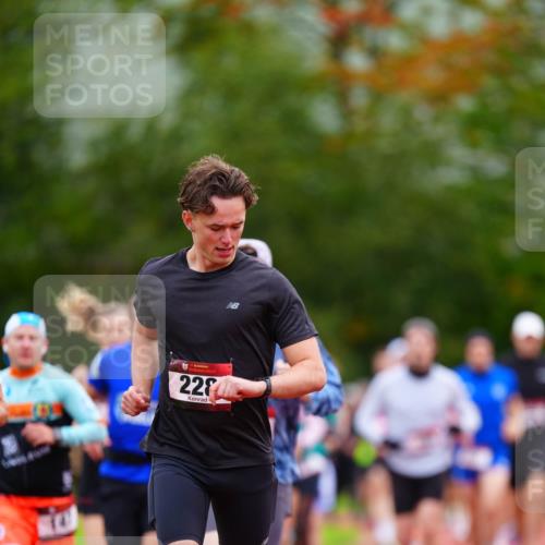 11.10.2026 - Bramfelder Halbmarathon 2026 LAZAROV Photography http://msf.ph/oto/10840019 11.10.2026 09:32:16 Laufen 14, 228 meine-sportfotos.de