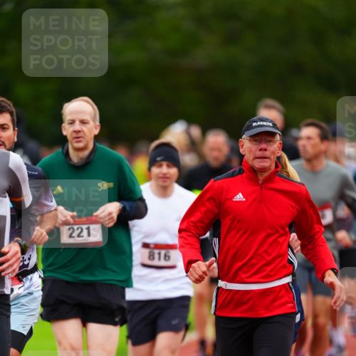 11.10.2026 - Bramfelder Halbmarathon 2026 LAZAROV Photography http://msf.ph/oto/10840051 11.10.2026 09:32:37 Laufen 50, 221, 816 meine-sportfotos.de