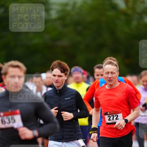 11.10.2026 - Bramfelder Halbmarathon 2026 LAZAROV Photography http://msf.ph/oto/10840102 11.10.2026 09:33:00 Laufen 635, 272 meine-sportfotos.de